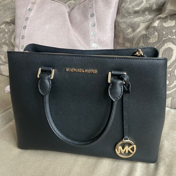 MICHAEL KORS Sutton Leather Medium Satchel Handbag - Picture 3 of 7